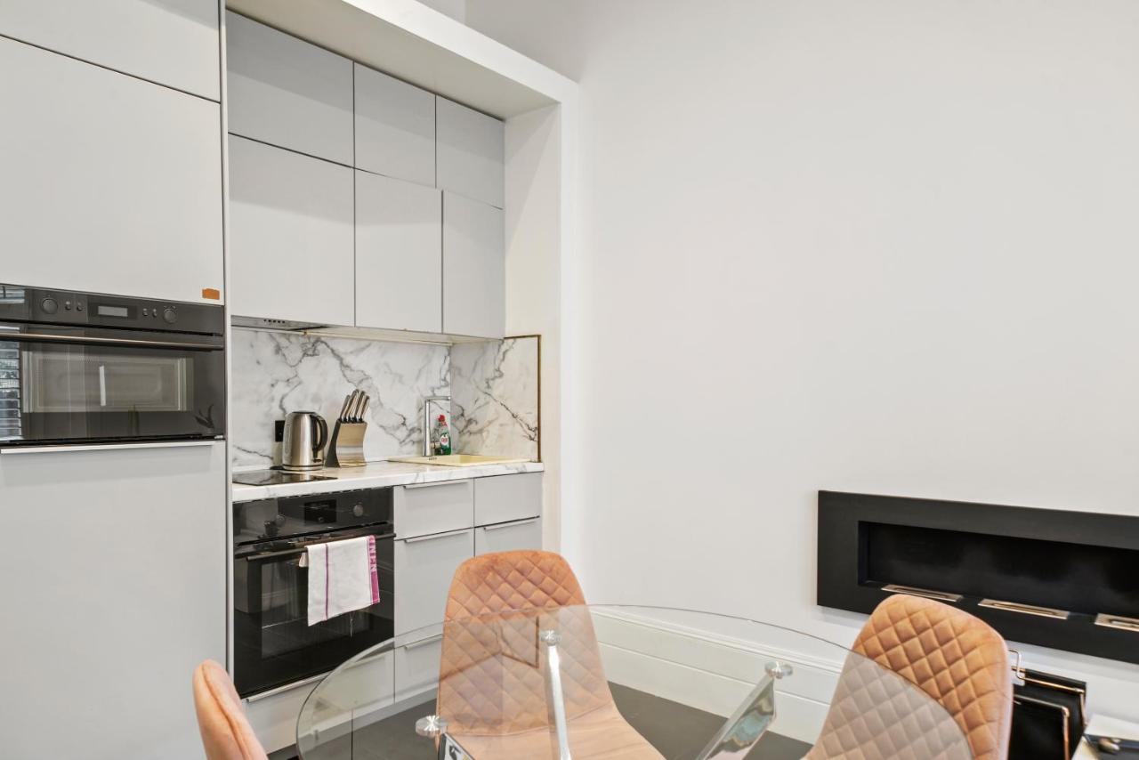 1 & 2 Bed Cosy Apartments Next To Earls Court Free Wifi Londra Esterno foto
